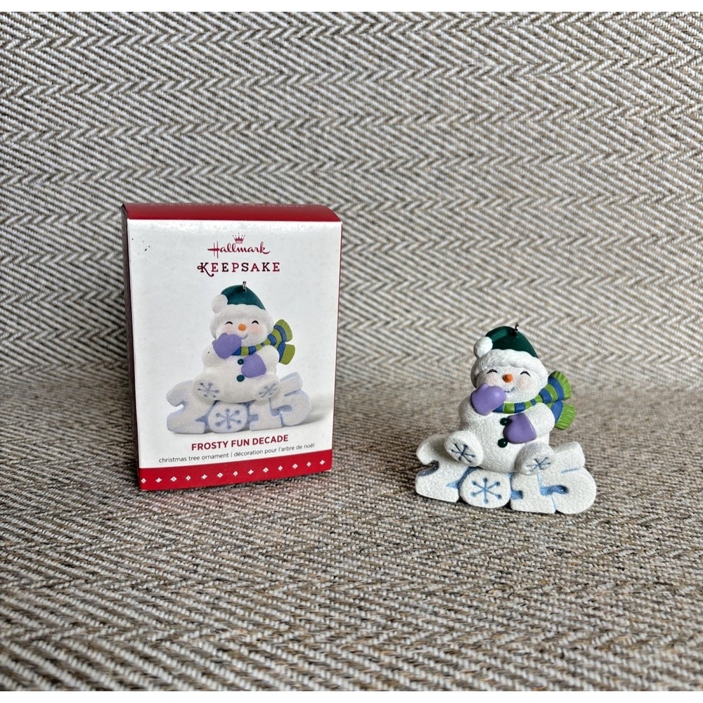 Hallmark Keepsake Frosty Fun Decade 2015 Ornament Sixth in Series Snowman